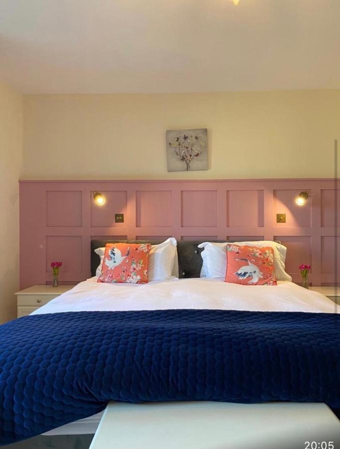Burrowlodge Holiday home